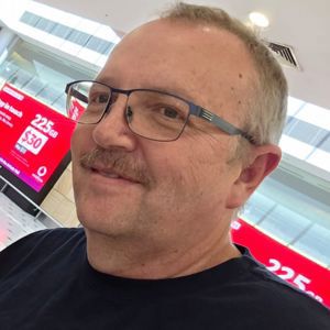 Peter Hodges