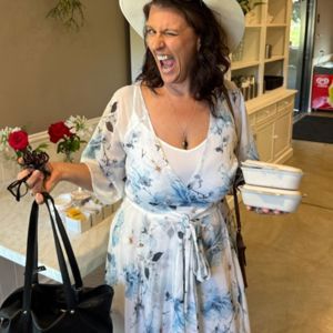 Rowena Morris