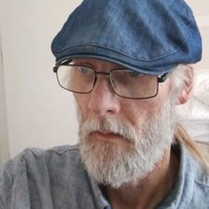 Chris J Pack