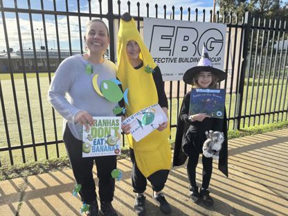 3 M (Mamãe, Mano e Mana)